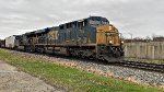 CSX 3273 & 742 pilot the D752.